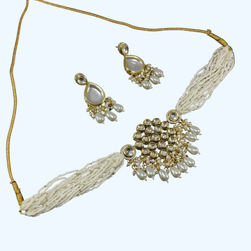 Kundan White Bead Choker With Earrings