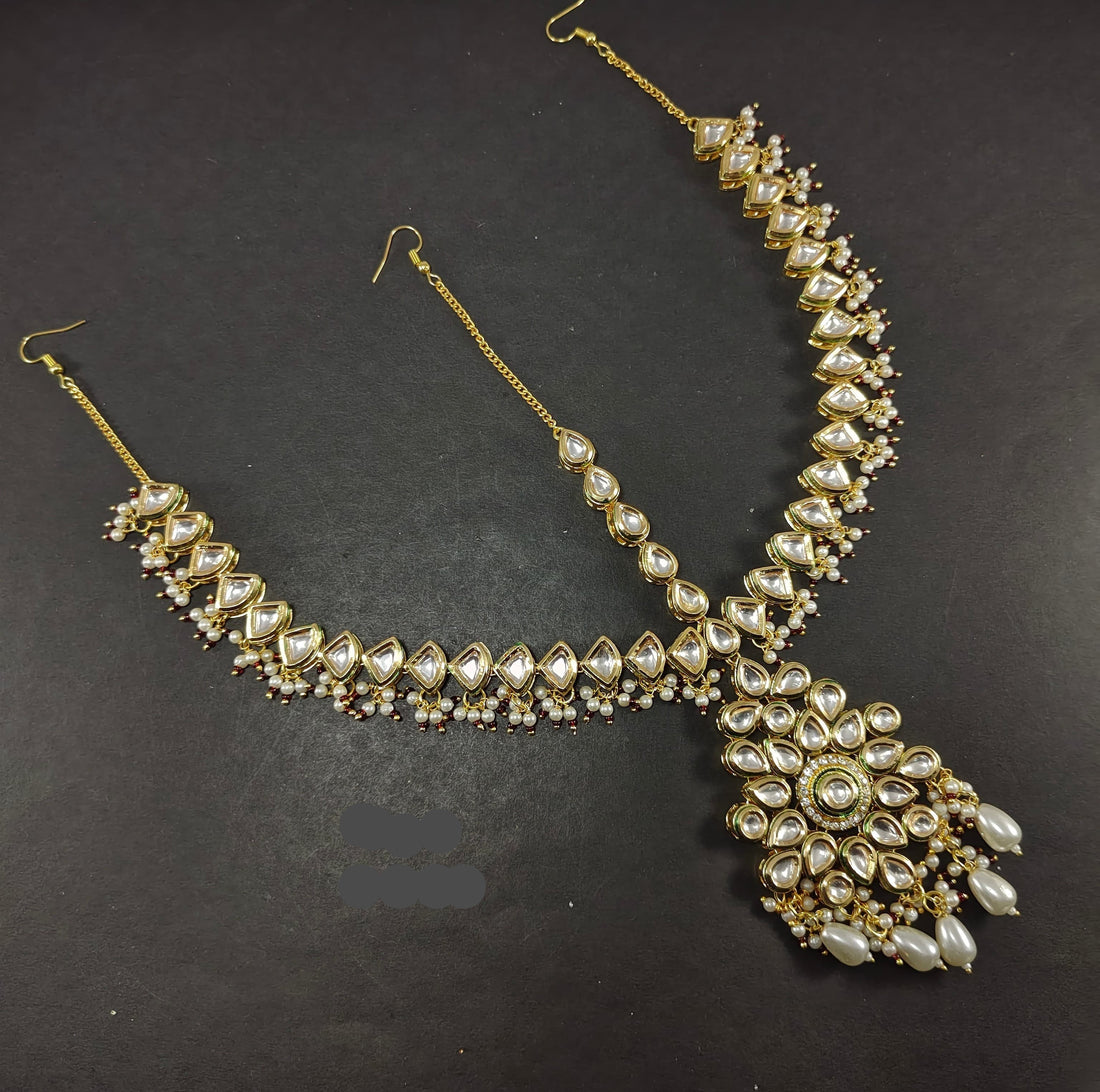 Kundan Mathapatti With Mangtikka