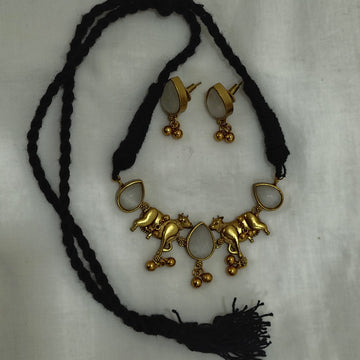 Antique Gold Animal Motif Necklace Set