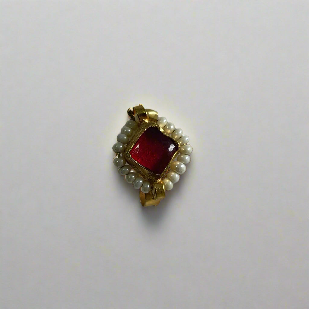 Traditional Kundan Stone Nosepin