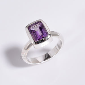 Natural Amethyst Emerald Cut Gemstone 925 Sterling Silver Ring Size US 6